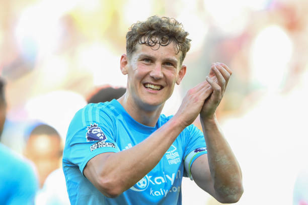 升班馬盧頓 升班馬盧頓