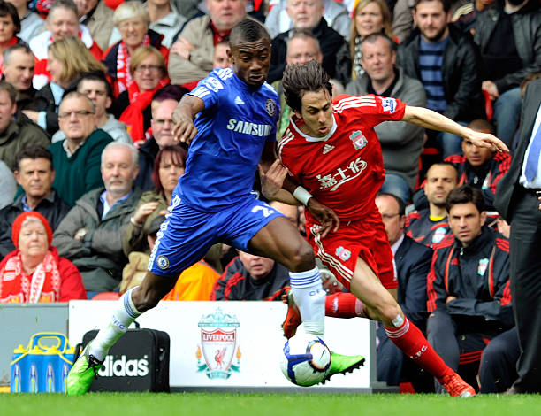 溢的中場球 溢的中場球