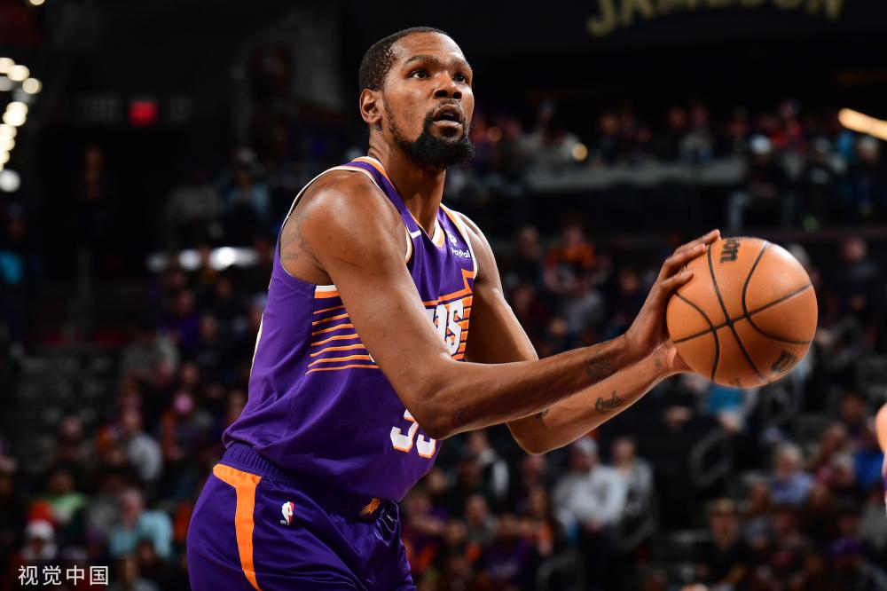 的防守紧凑 的防守紧凑