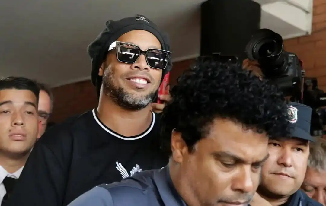 号与其他豪 号与其他豪