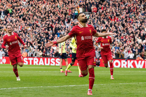 本泽马在过 本泽马在过